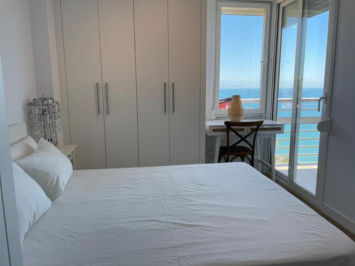 La Roca Sea View Apartment Τορρεμολίνος Εξωτερικό φωτογραφία